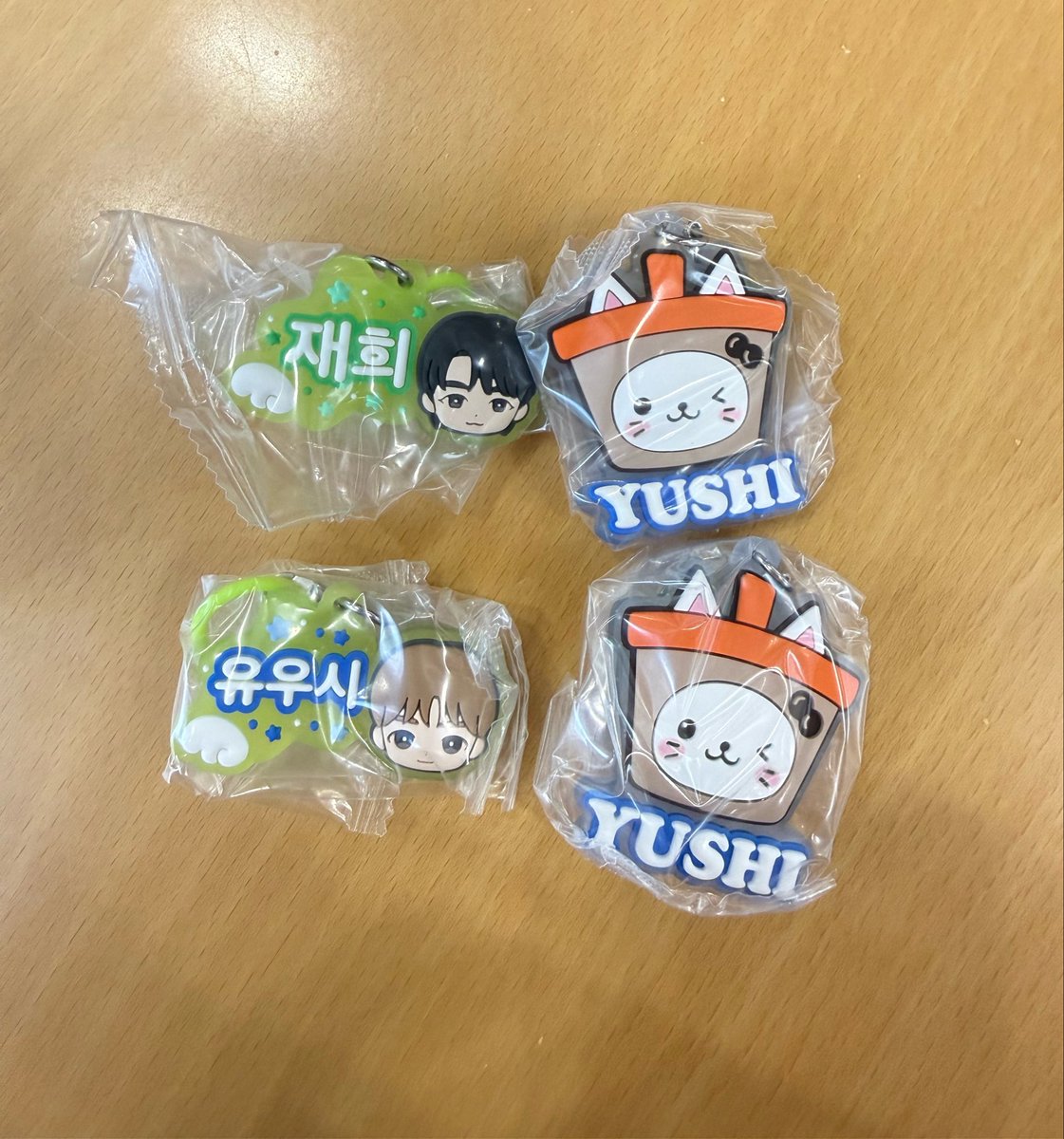 04s2m's tweet photo. NCTWISH nctwish ぷっくりめじるしアクセサリー ガチャ カプセルトイ 交換

譲  画像

求  リク A,B

同種交換優先です！ https://t.co/2Qm3bgJNOU