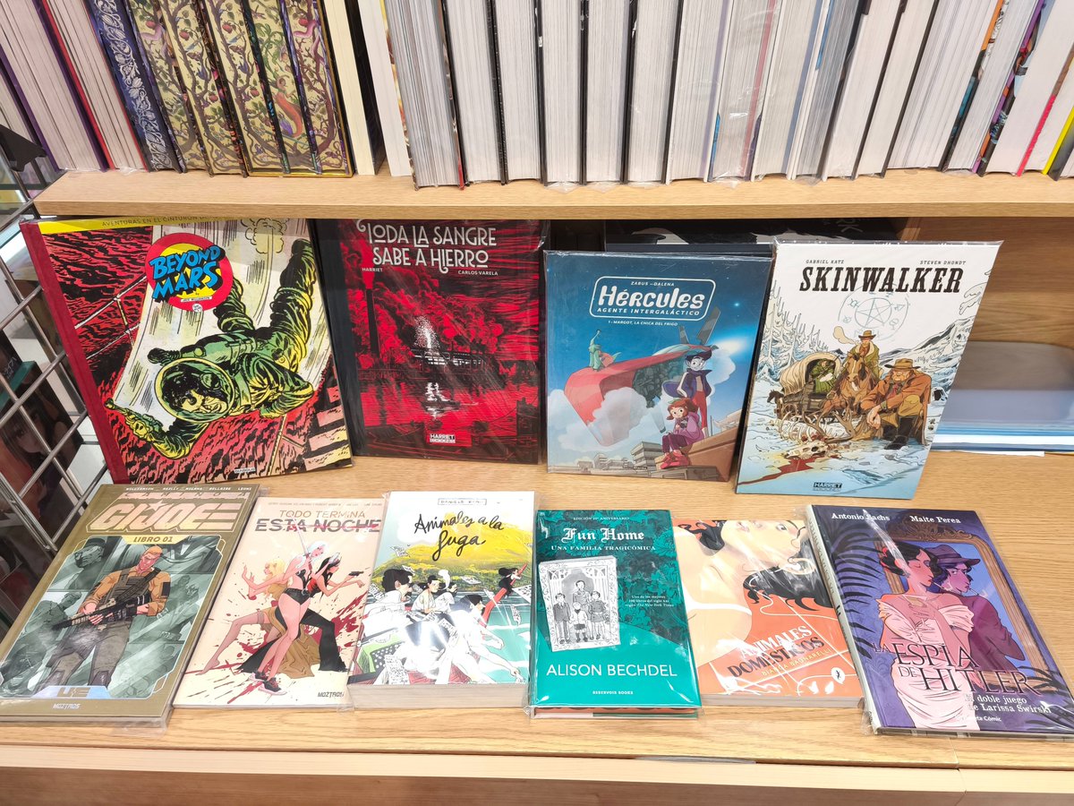 La_Orda's tweet photo. Empezamos con 4 fotos de novedades de cómic americano y europeo a la venta en La Orda 🙂
#comic #novelagrafica #marvel #dc #marvelcomics #dccomics #tiendadecomics #tiendadecomicsdevalencia #laorda #laordacomics https://t.co/BYby5ancd1