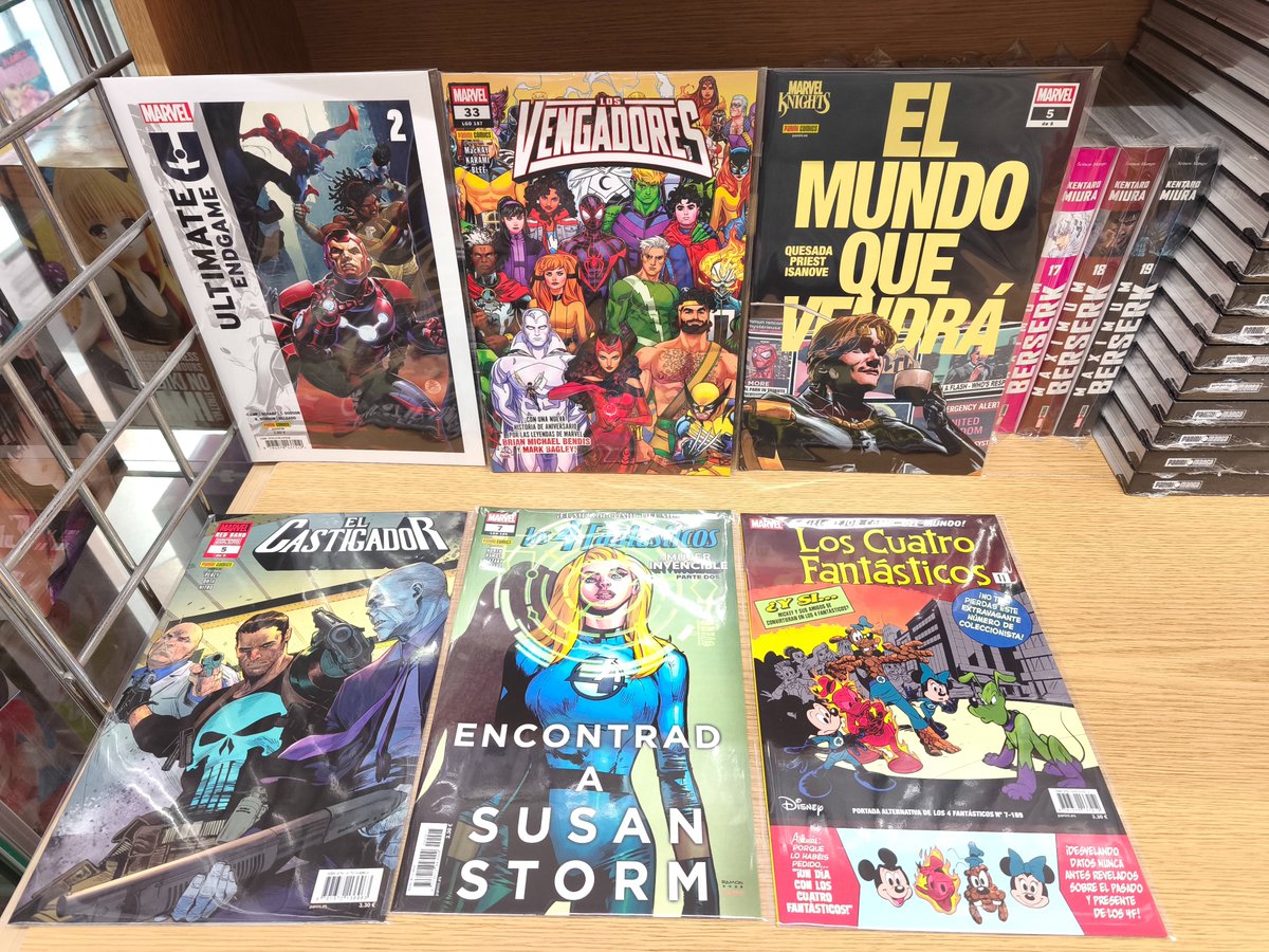 La_Orda's tweet photo. Empezamos con 4 fotos de novedades de cómic americano y europeo a la venta en La Orda 🙂
#comic #novelagrafica #marvel #dc #marvelcomics #dccomics #tiendadecomics #tiendadecomicsdevalencia #laorda #laordacomics https://t.co/BYby5ancd1