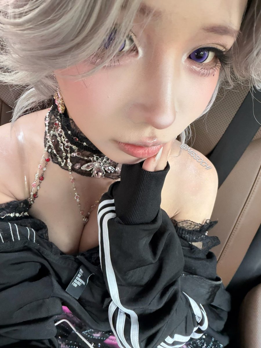 LTiffanyBlue's tweet photo. @Sexytoxiaoshu https://t.co/J0Na90Z1EL