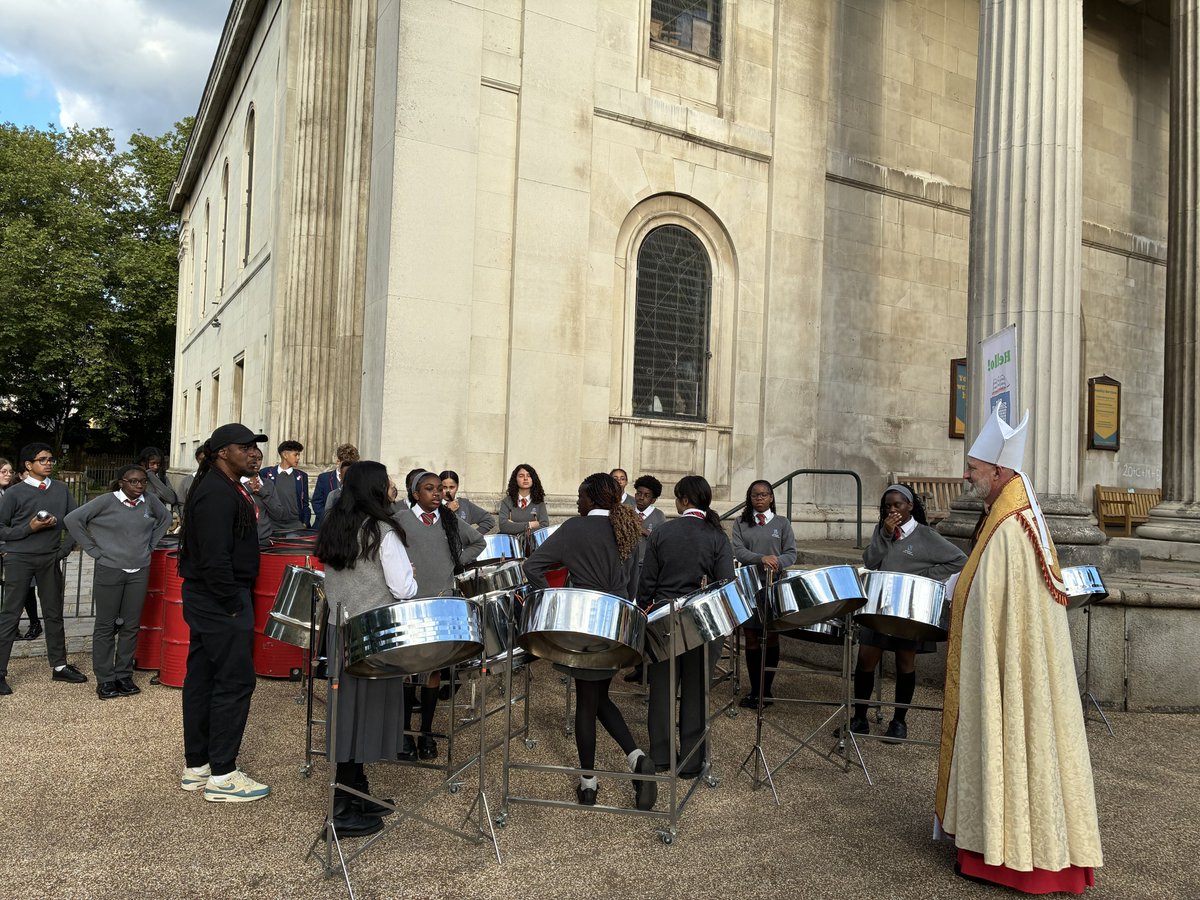Stepney All Saints School tweet media