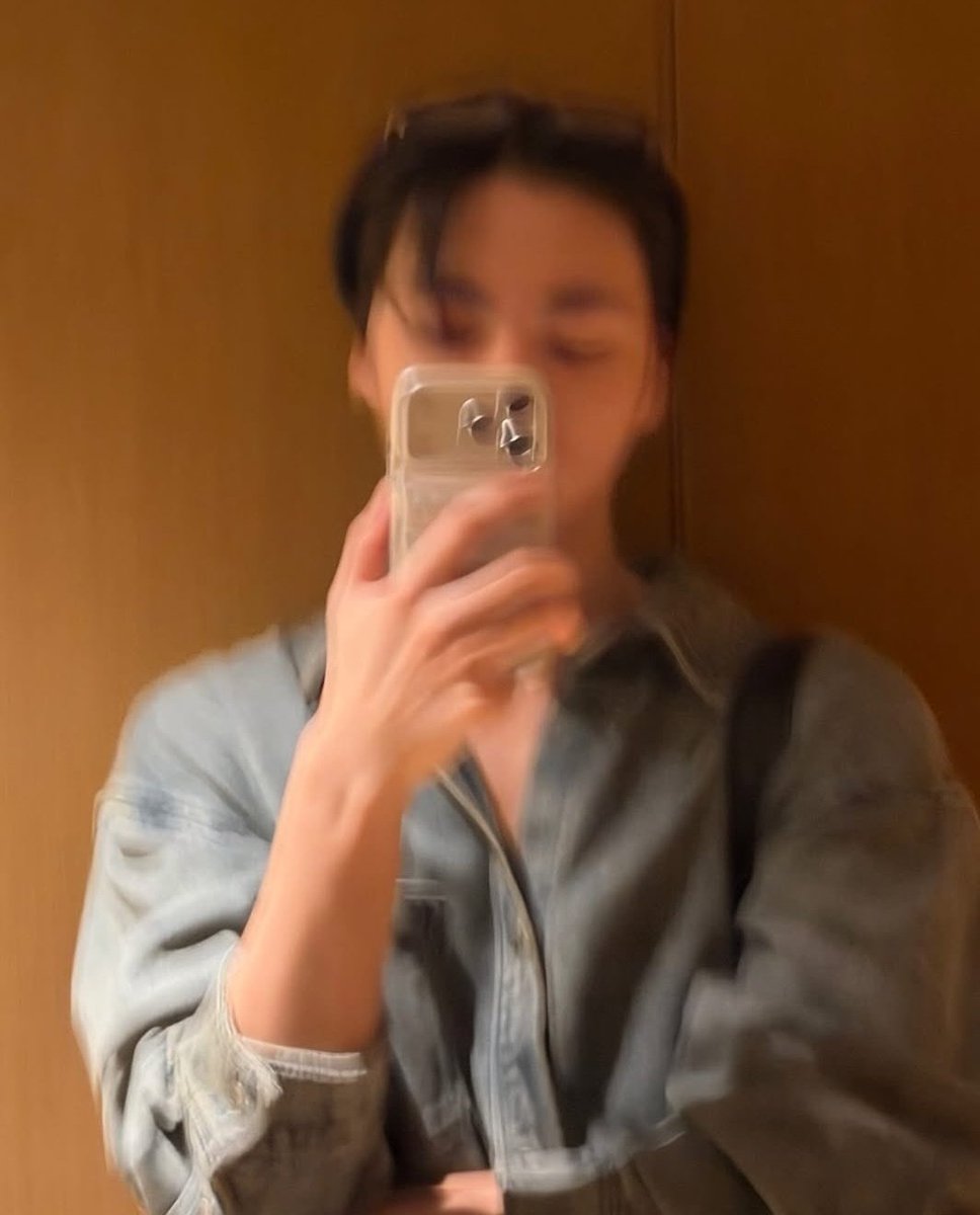 Star✨️(new account) tweet media