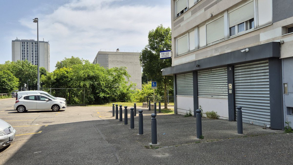 Fdesouche.com est une revue de presse tweet media