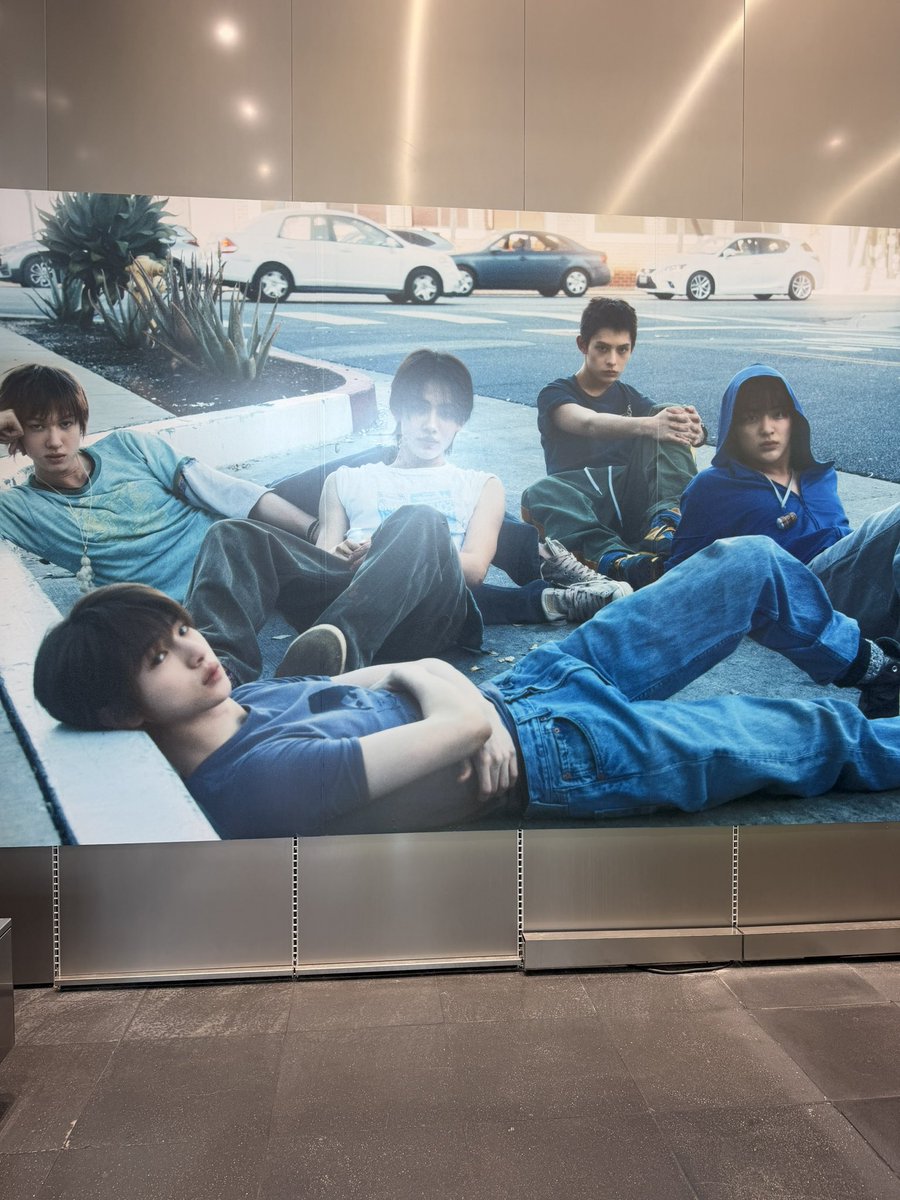 superikklimm's tweet photo. 내가 많이 좋아해 어어아사이~ https://t.co/5YVpjSiLKc