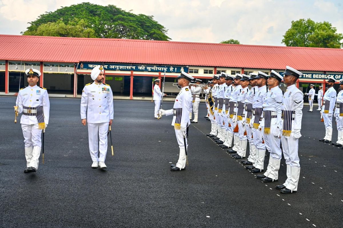 IN_Dronacharya's tweet photo. #ChangeofCommand

Captain Kulvinder Singh Bali assumed Command of INS Dronacharya, the Gunnery & Missile training school of Indian Navy, located at Fort Kochi, from Commodore Manav Sehgal, VSM on 14 May 26. Prior to this appointment, Captain Kulvinder Singh Bali was the Commanding Officer of the Base Depot Ship #INSGomantak at Goa Naval Area.

An alumnus of National Defence Academy and a second generation Gunnery specialist, he was commissioned into the #IndianNavy on 01 Jan 2004. A graduate of Defence Services Staff College, Wellington and Army War College, Mhow, the officer has commanded IN ships Kora, Ajay and XFAC 83 in his past tenures.