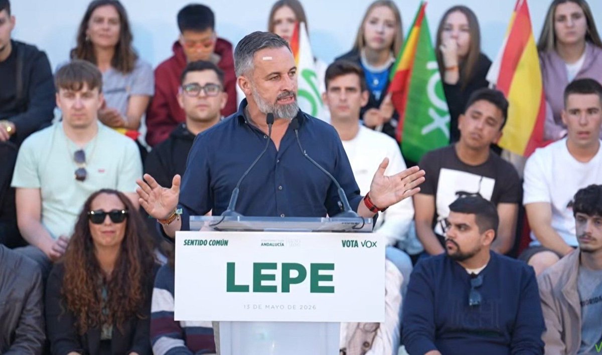 EM-electomania.es tweet media