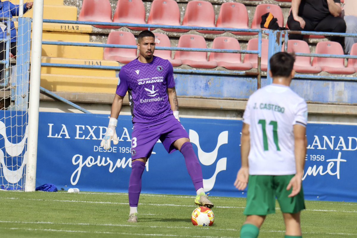 CD EXTREMADURA tweet media
