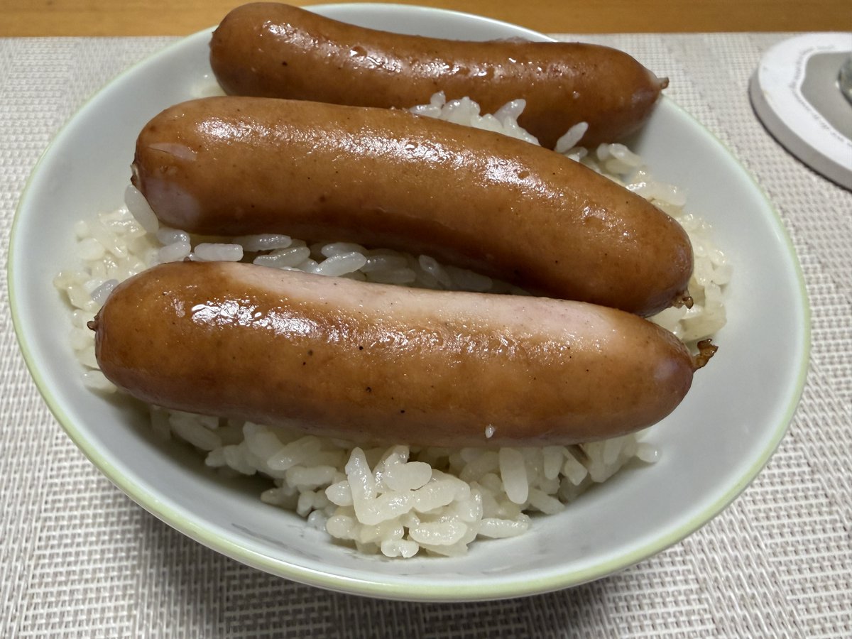 海獣先輩 tweet media