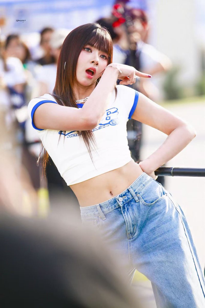 ninikitty1226's tweet photo. 260513

#SAYMYNAME #세이마이네임 
#카니 #KANNY #カニー https://t.co/94j4DppfXb