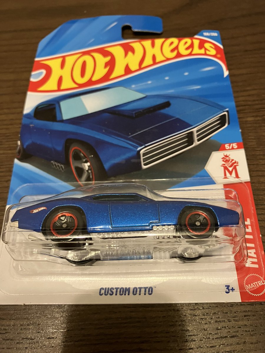 色々到着してた ^_^ 早いな。 OTTOは鮮やかなブルーのボディ良き