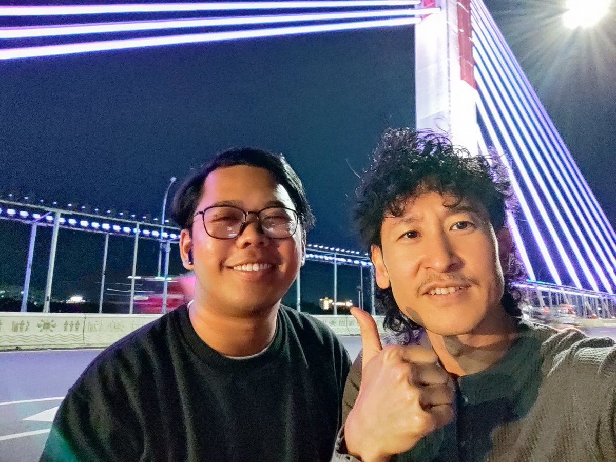 ATJChannel's tweet photo. コーヒー屋の店員と仲良くなって
バイクでバンドンの映えスポット連れてってもらった
https://t.co/oWycW4wqvm https://t.co/WyV2OtMRLU