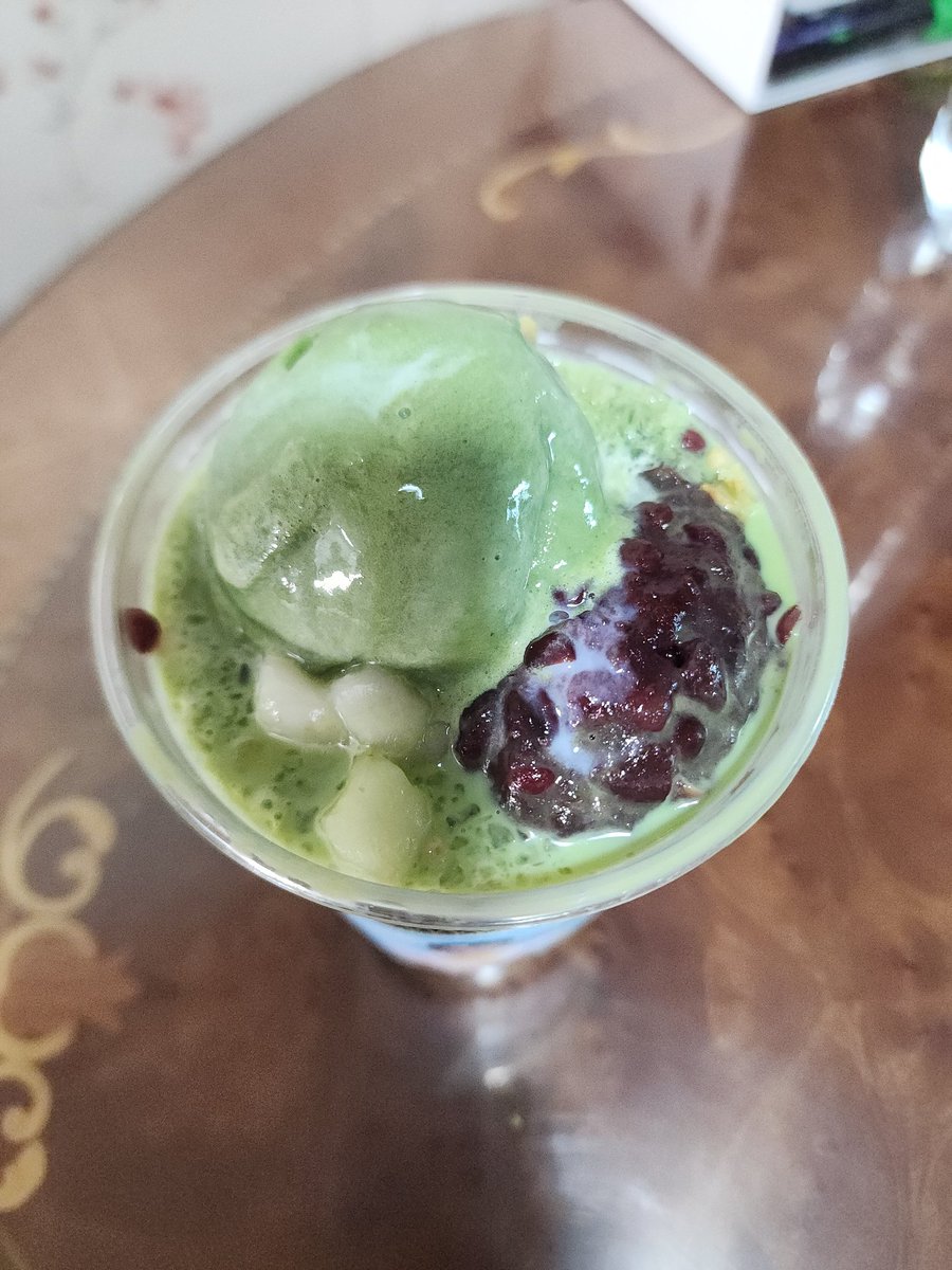 내찌그리 tweet media