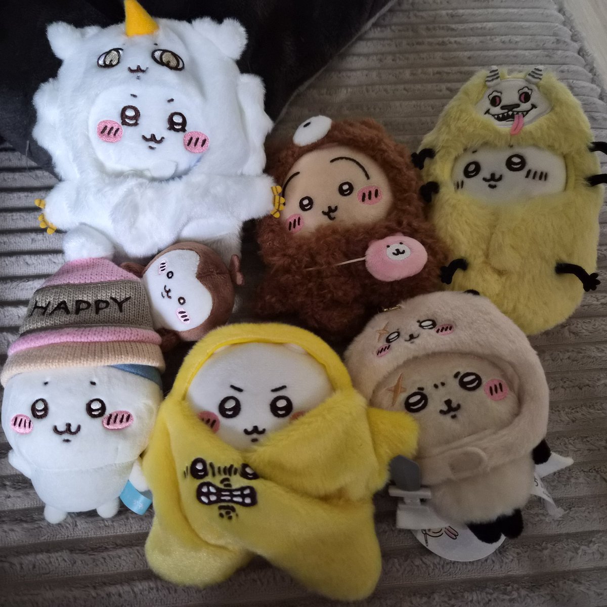 ちいかわ1便いっぱい届いた🎁 でっかい木、中々いい感じ かなりの存在