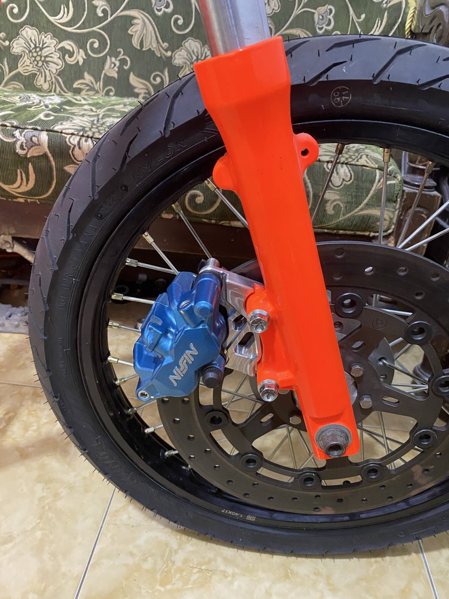 0rang_dalam's tweet photo. Dahulu barang2 ini hanyalah hayalan, terima kasih kepada yang maha esa telah engkau percayakan kepada q amanah ini 🙏🤲🏽 https://t.co/fwCxxOy4x6