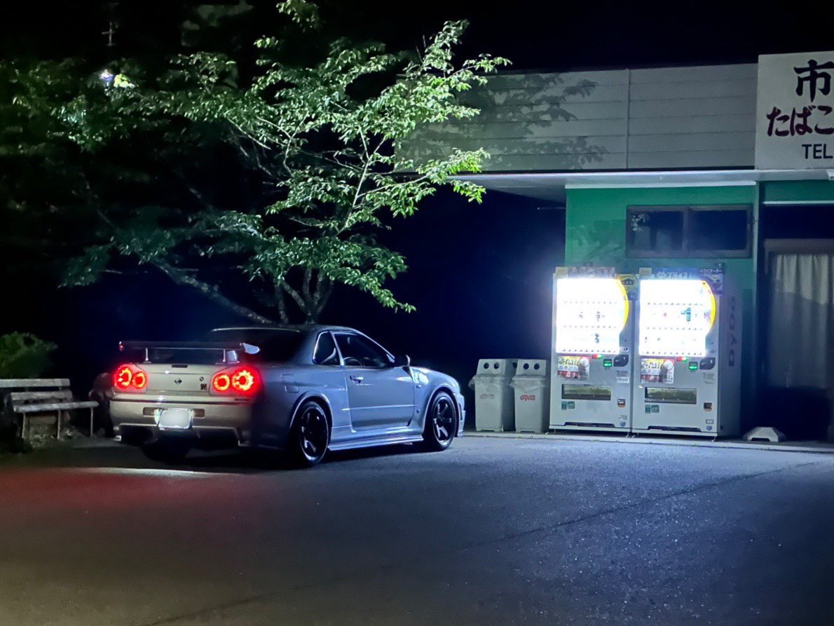 HiroK_34R's tweet photo. #同じところで撮りすぎだろって写真あげろ
出不精とコミュ障で休みは山から人間界に降りて来れない人。 https://t.co/JxEDPdFEJR