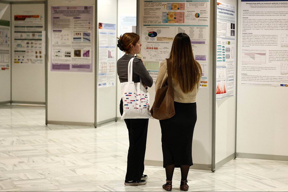 geyseco's tweet photo. Granada fue el punto de encuentro del V Congreso Interdisciplinar en Genética Humana de @AEGHgenetica 🧬

🙌Reunió a profesionales para compartir avances, experiencias y seguir impulsando el conocimiento en genética humana

Y, como secretaría técnica, allí estuvimos acompañando😉 https://t.co/ChQ7G3Nuc5