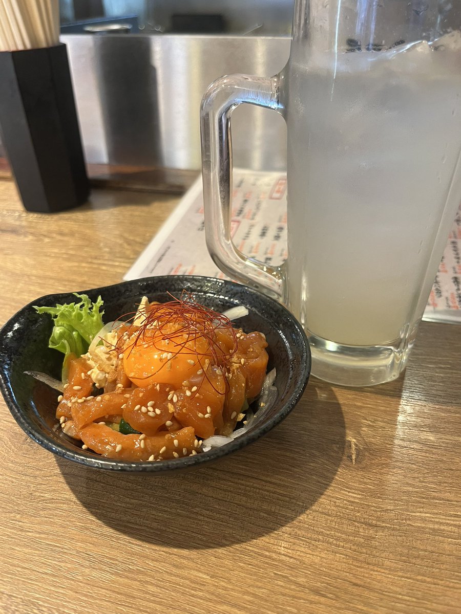 mconemegu's tweet photo. 秋葉原にいるよ😌 https://t.co/rGKLKuY0Iw