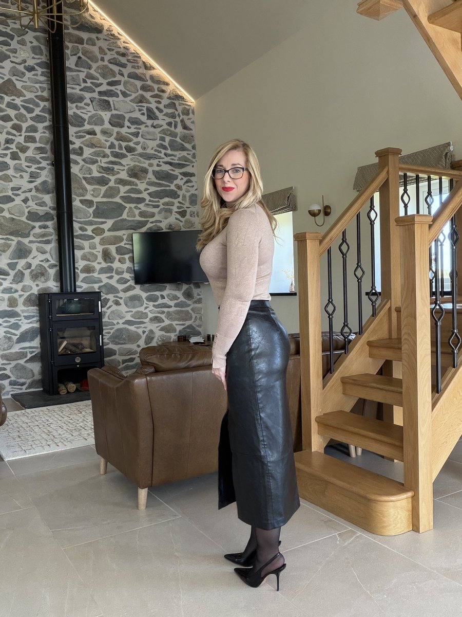 Lady Josie Glass tweet media
