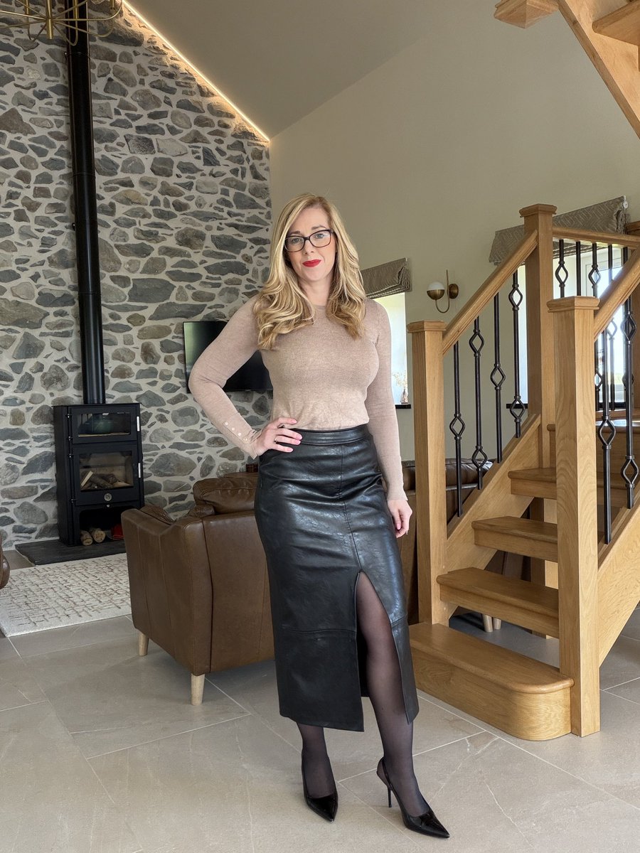 Lady Josie Glass tweet media