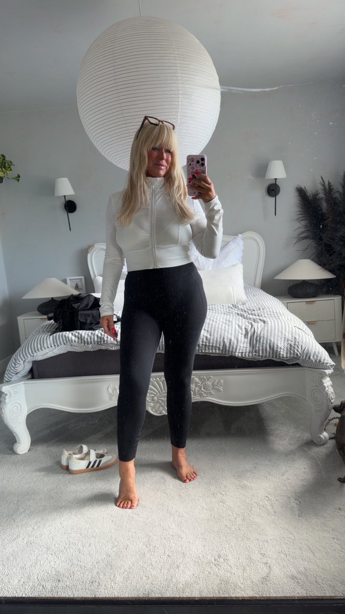 Toni tweet media