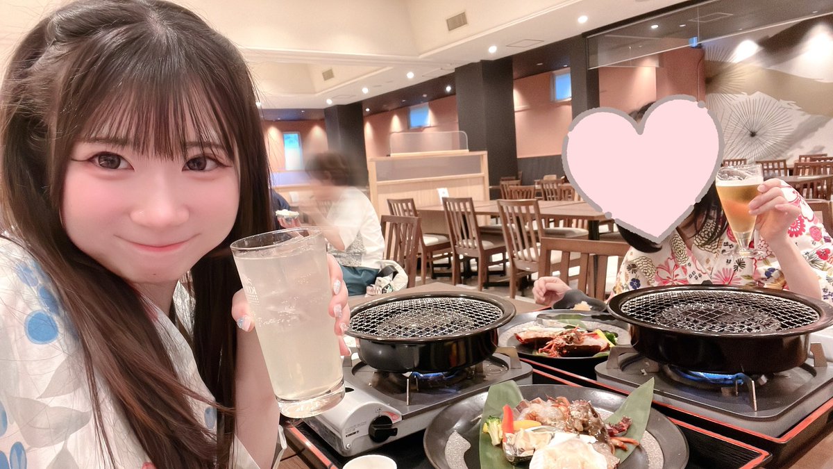 okayu_26's tweet photo. おかあさんのお誕生日㊗️
べろべろさんだに https://t.co/YXXddGMxim