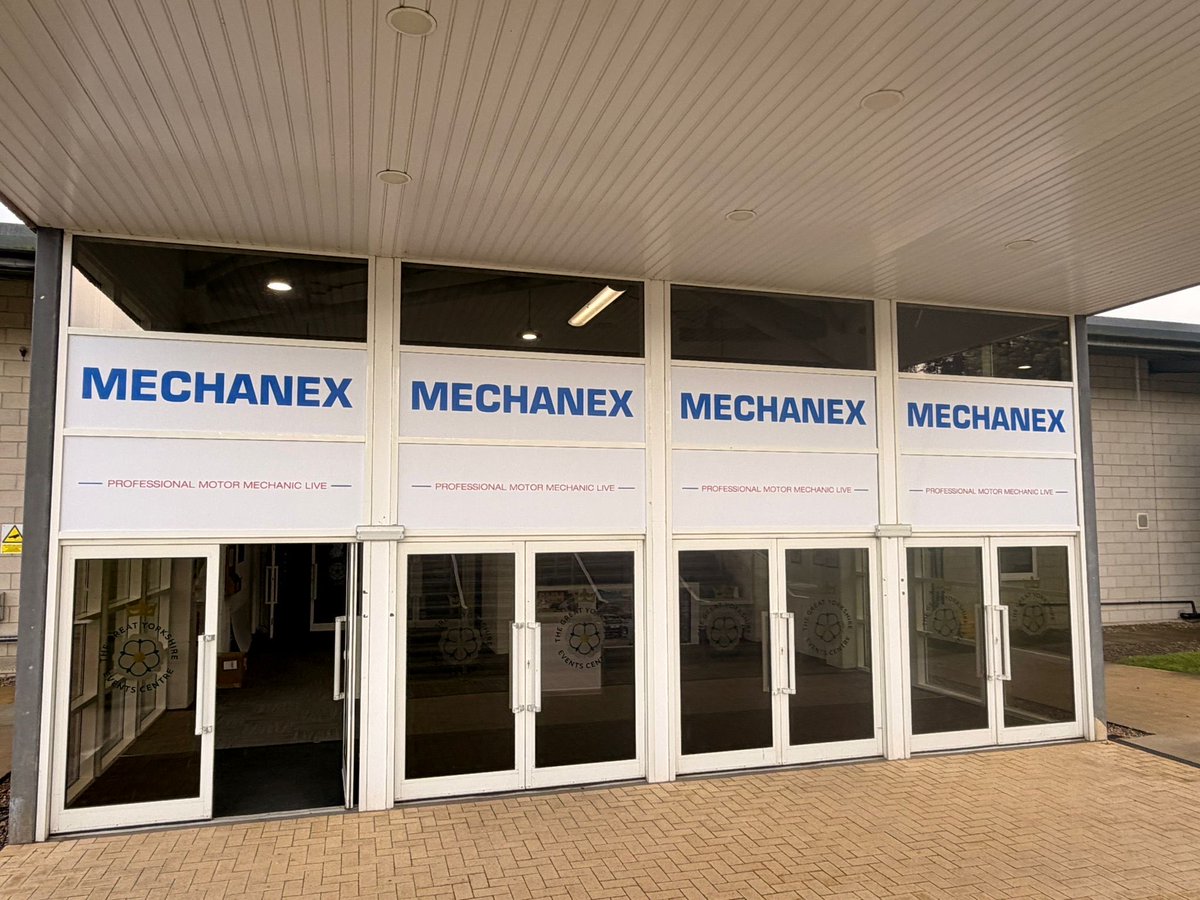 MECHANEXShow's tweet photo. #Mechanex North is back 🤩

We’ve swung open the doors again at the Yorkshire Event Centre in Harrogate. You can expect new innovations, freebies, special offers, seminars and BRAND New for 2026 our Live Demo Area. 👀

Get your free tickets now! - https://t.co/Hdi2bkODoj https://t.co/UlWH7g4uwW