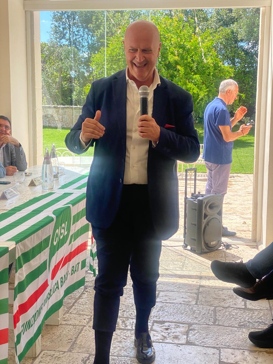 CISLFPPUGLIA's tweet photo. Nel corso del C G  FP CISL Bari è intervenuto il nostro Seg.Gen. @aldo_gemma  ribadendo con forza alcuni temi centrali per il futuro del lavoro e della contrattazione. https://t.co/NCGrK3c6XQ