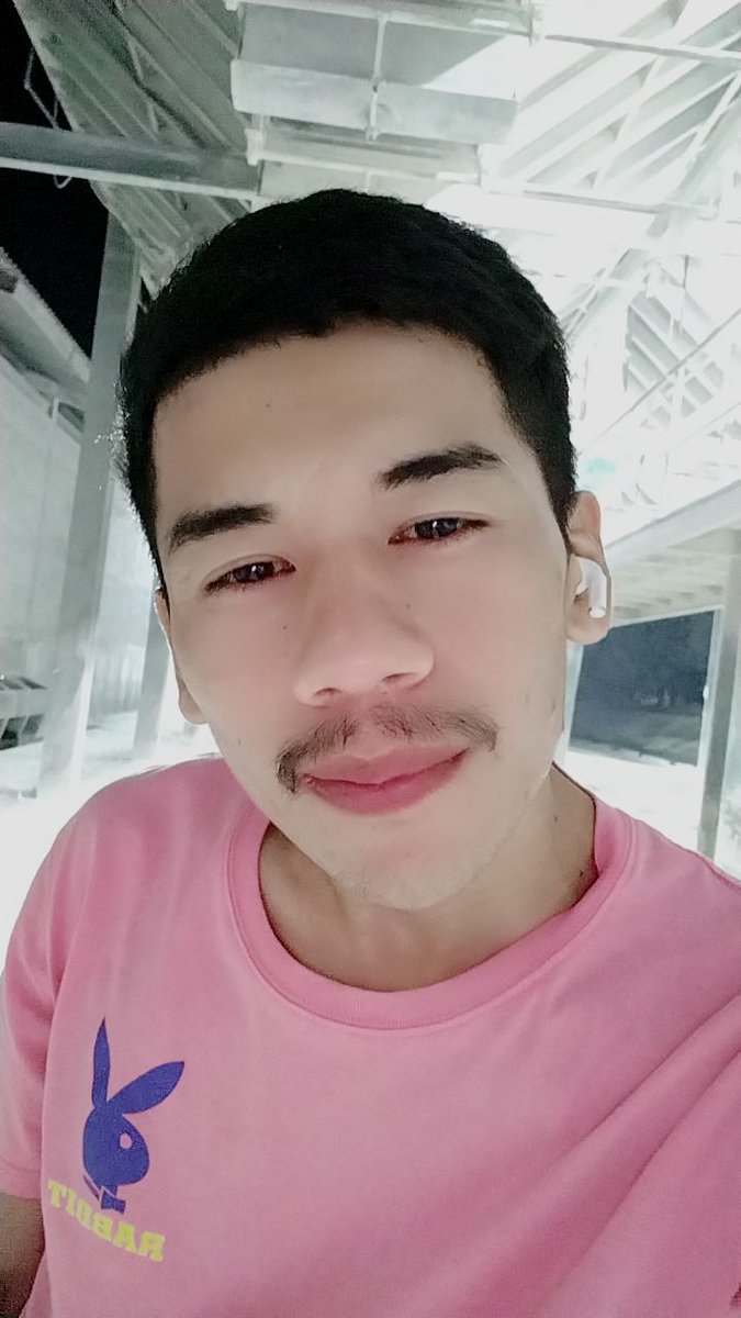 ยังงัย tweet media