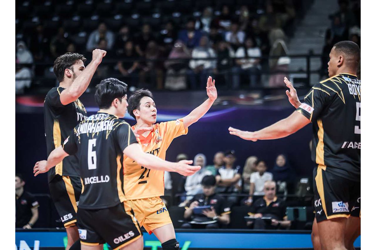 Daily Volleyball tweet media