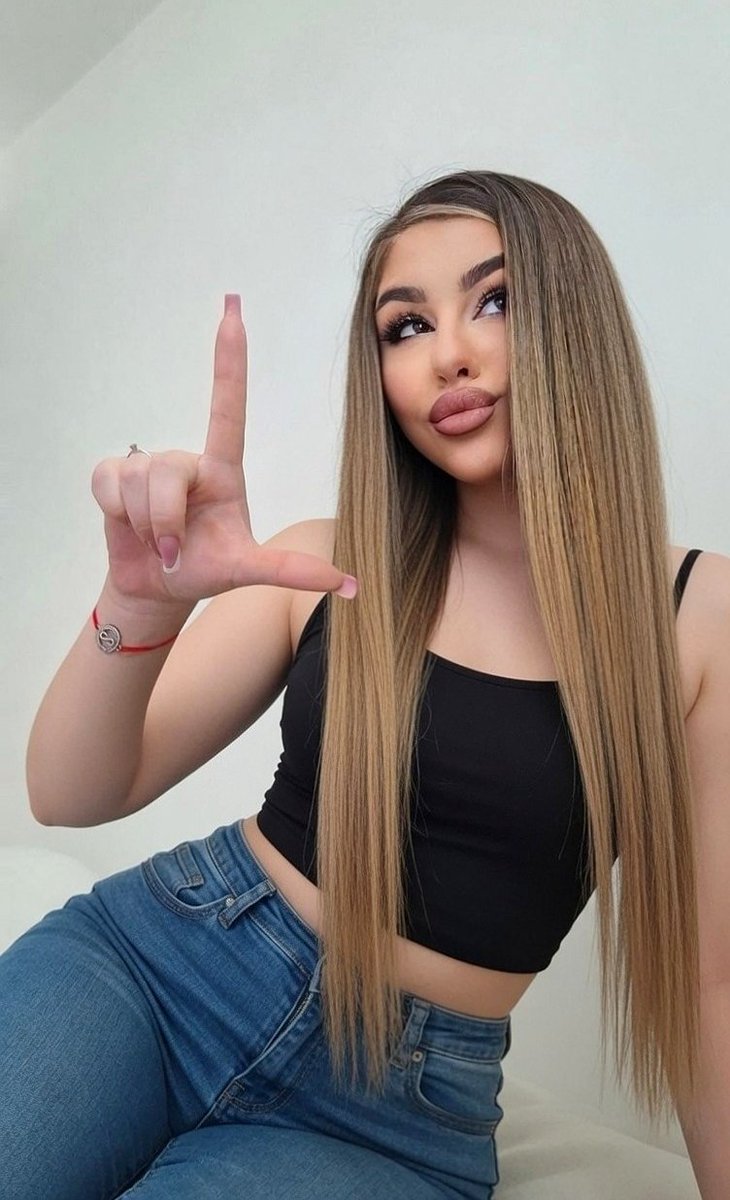 Arabella Stonne ⚚ Findom Goddess tweet media