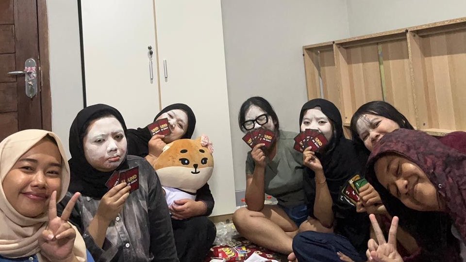 dearkangbra's tweet photo. Ciluk BAAAAAA! 👻

@mooonpil @bapakesayaang @khymamel @darthkederrr @sjjfullsun @amewmeew https://t.co/4L9Q7eLNeE