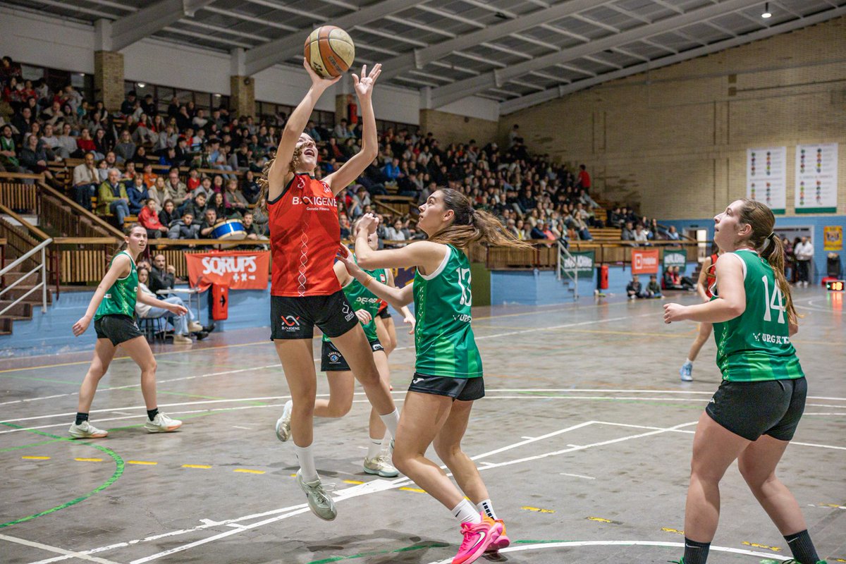 CopaColegial's tweet photo. 👀 Granada reunirá a algunos de los grandes talentos del baloncesto colegial.

Estos son varios de los nombres llamados a ser protagonistas de la Final Nacional 2026 🏆🔥

📖 Descúbrelos:
https://t.co/ATUWuRk9HA 

#20AñosDeLocuraColegial #FinalNacional #ElegidosparalaGloria https://t.co/gIKGYcFTKE
