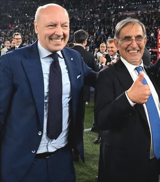 Mikfinoallafine's tweet photo. @andreaabodi @GiorgiaMeloni
per l'ennesima volta, il Sig #larussa si fa fotografare insieme all' amico #marotta post #interlazio
Si continua a confondere ruoli e situazioni di opportunità o meno...
La seconda carica di Stato in perenne presenza nello sport non richiesta! https://t.co/b96tGFlHVc