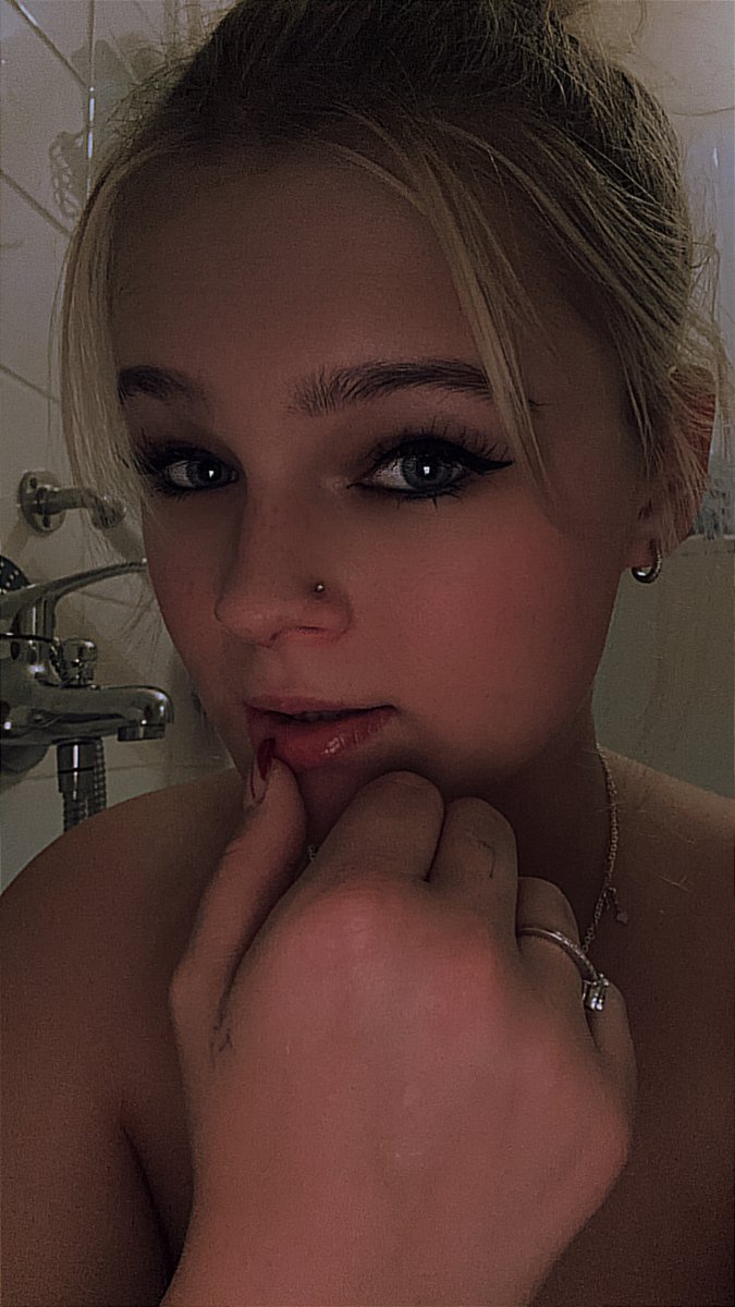 Ava sophie parker tweet media