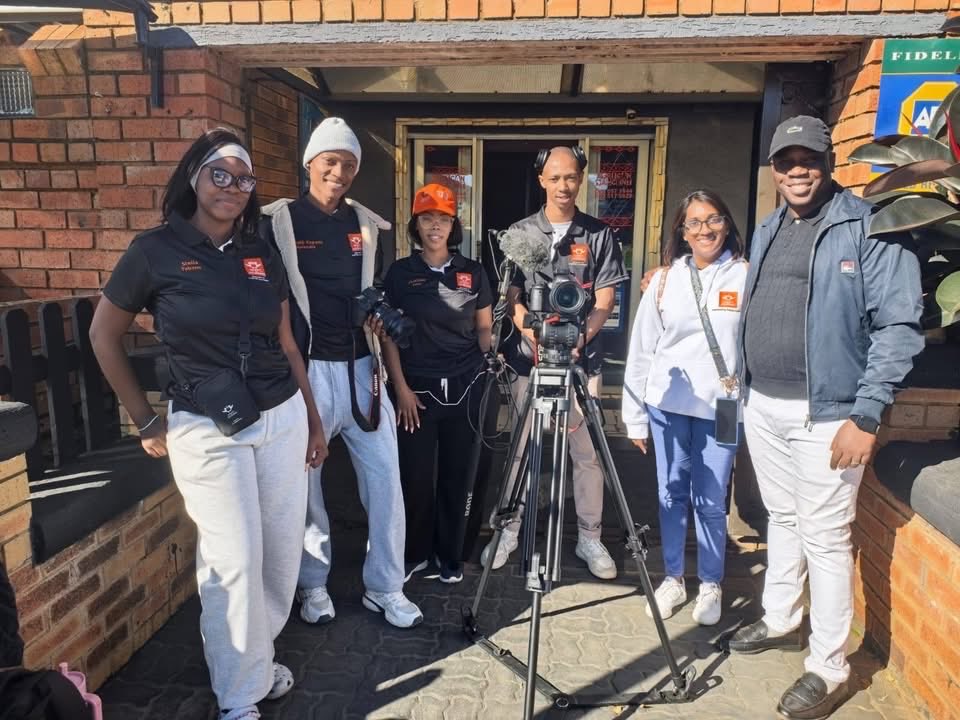 chekgeri's tweet photo. Today the University of Johannesburg took their retail management students on a field trip to Katlehong to learn more about the Spaza shop industry, a field at the heart of the South Africa's economy. As part of the trip they went on Spaza Shop Tours of Katlehong, where they were given an opportunity to engage with local shop owners to better understand some of the opportunities and challenges that exist in this industry. The young minds are being prepared to take over the retail sector. This gives me hope for the future of the industry.

Proud to say Katlehong has 90% Black business owned spaza shops✨️❤️