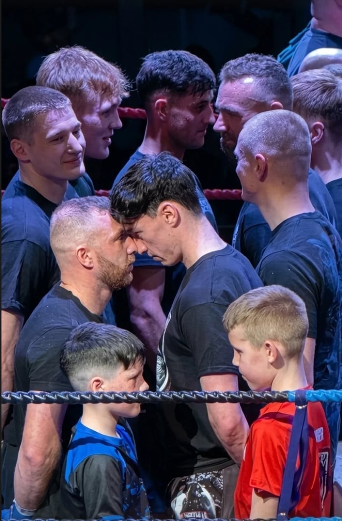 NOLIFESHREK's tweet photo. PolishBoxingNight 🥊 https://t.co/qgfYssE8LG