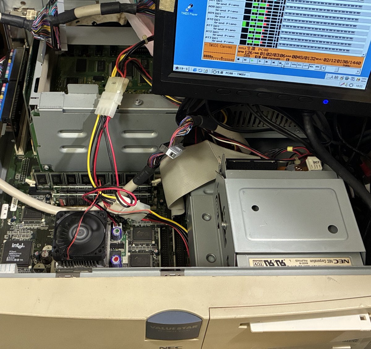 お客ページ 青札9821いい感じ 今の使い方だとこれで完成でもいいし、Xcケースに
