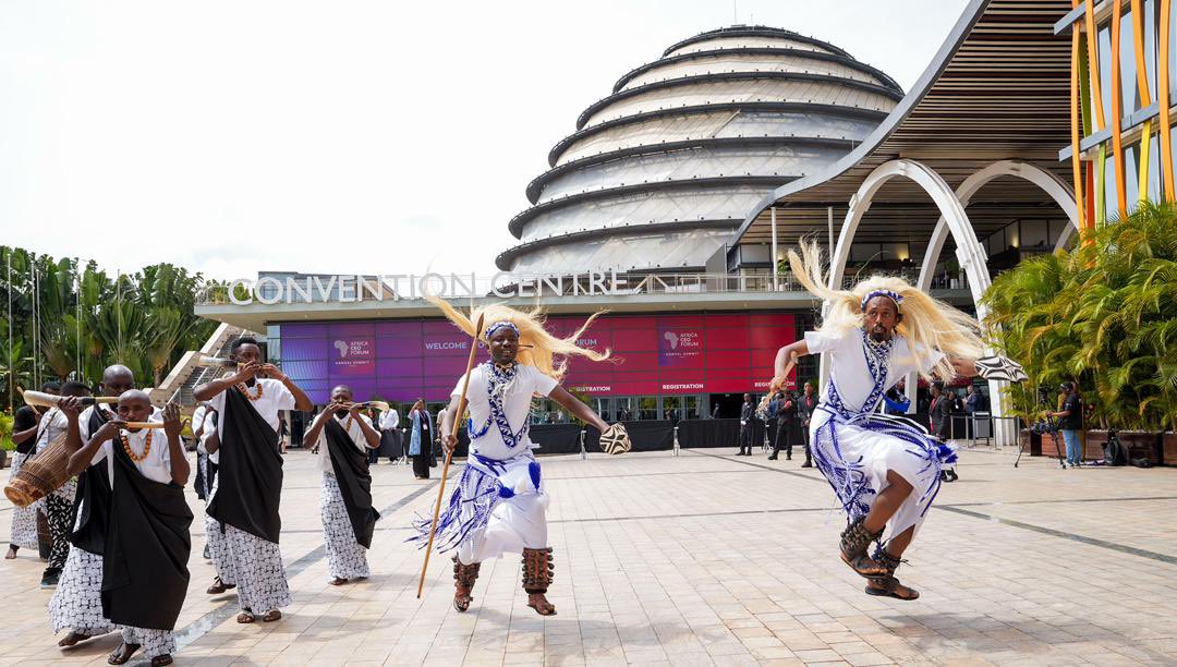 Rwanda Lens tweet media