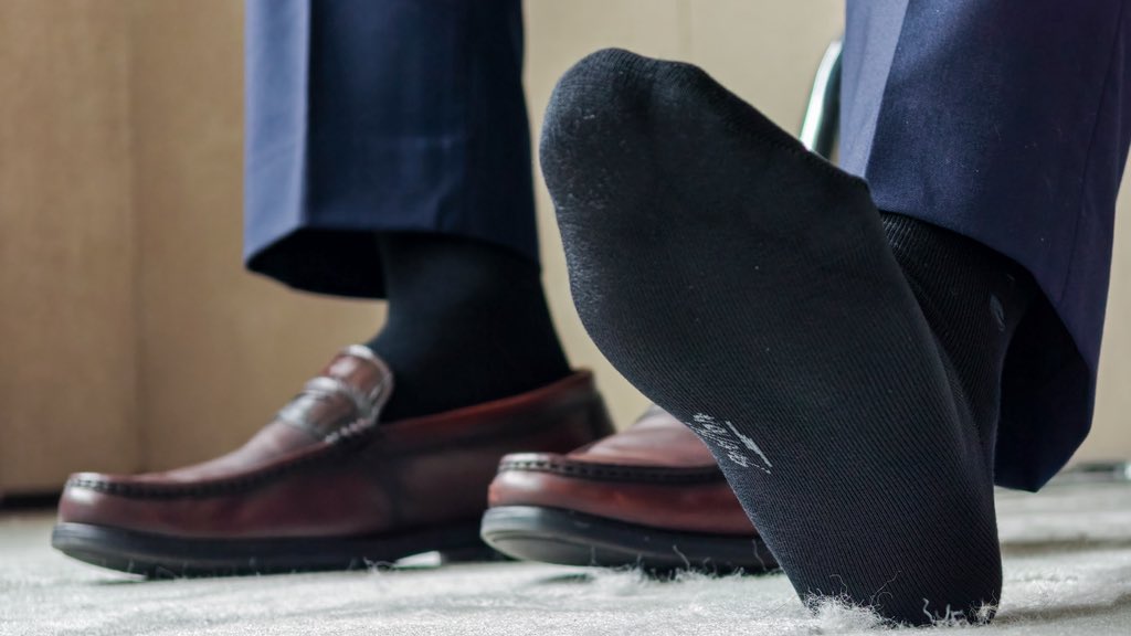 simon_socks tweet media