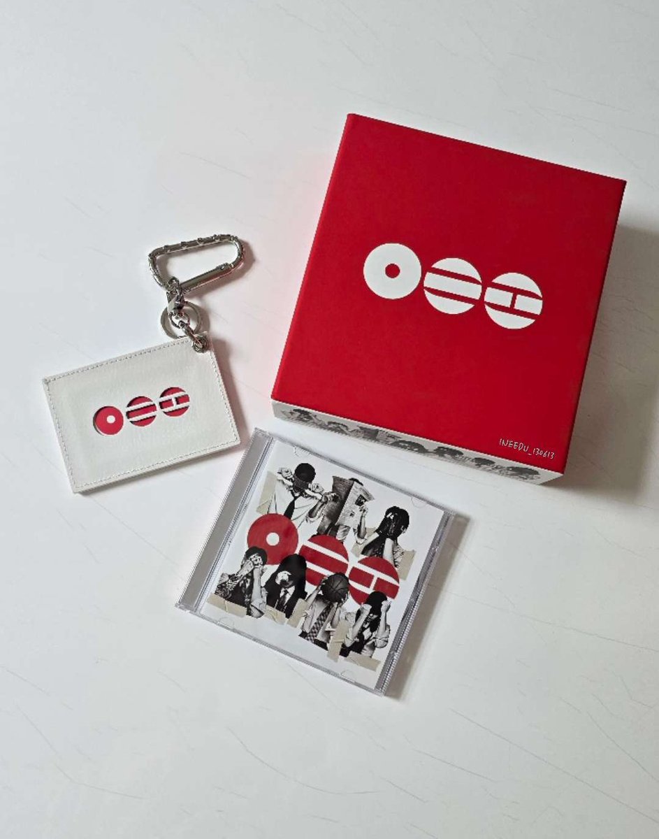 D_ART_BOOK's tweet photo. [pre-order] BTS ARIRANG Travel Tag CD Box Set
#BTS_ARİRANG 
https://t.co/3wmznXDGvO https://t.co/6GgHHamrTA
