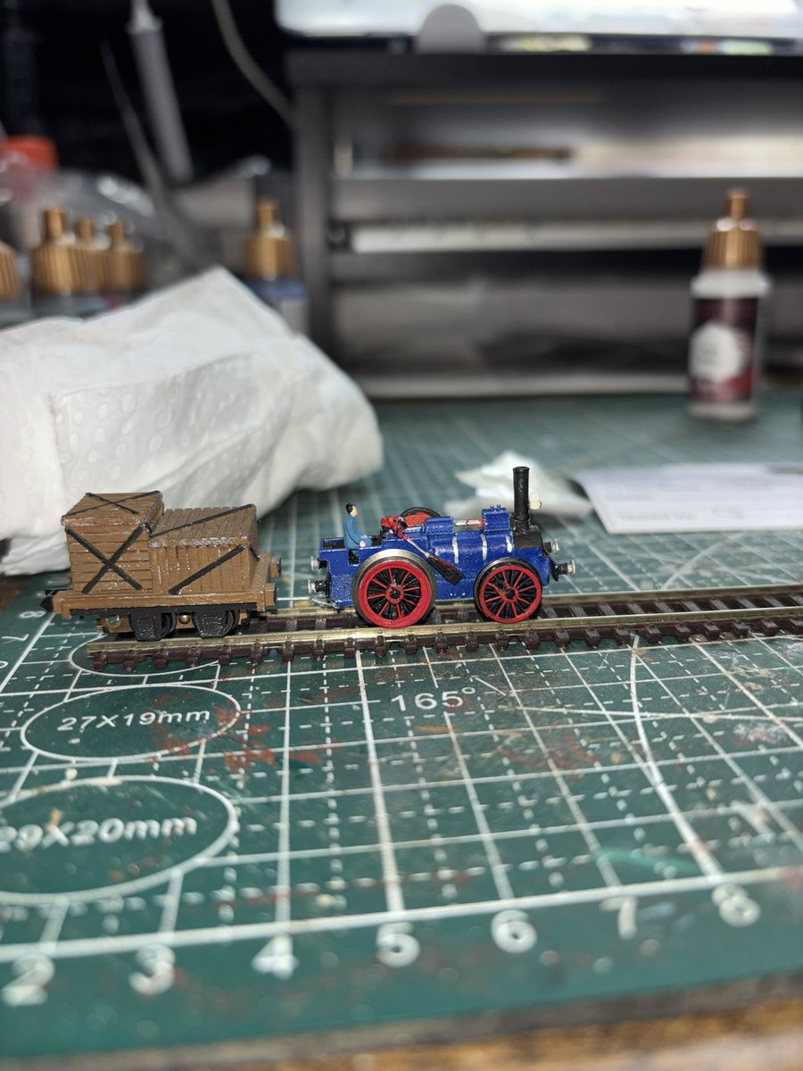 Fidosmodels's tweet photo. Update:- N gauge 
Fergus:- today the railway received this fantastic N gauge model of Fergus (Blue Circle) with a wagon hiding a motor. A few bits of paint to touch up on his body work and a face to make. But apart from that ready to enter service https://t.co/T7cxxcOncM