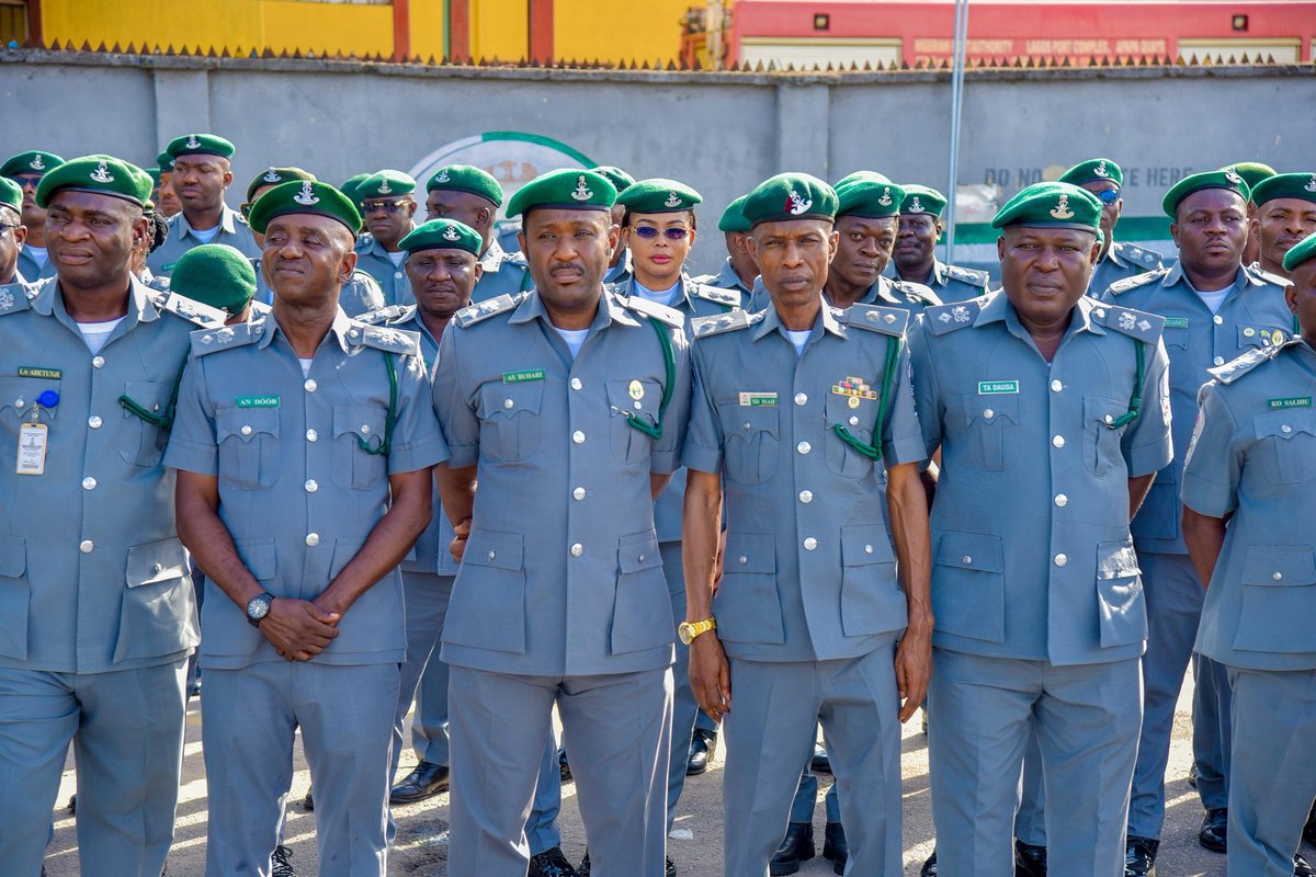 NIGERIA CUSTOMS tweet media