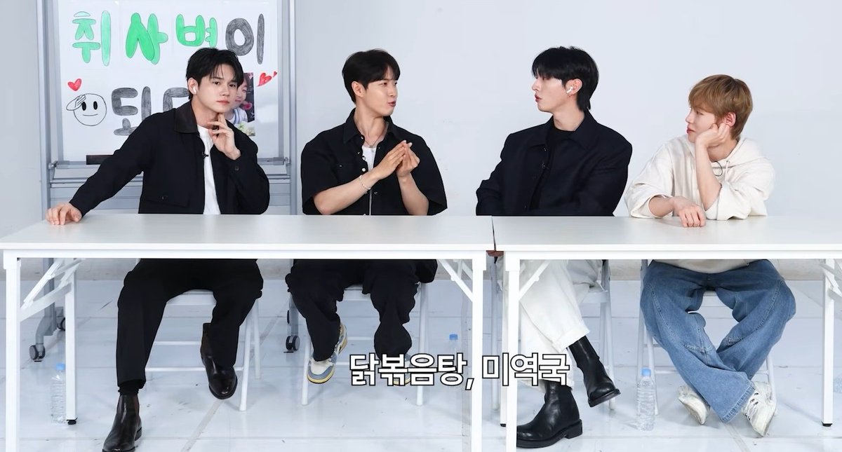 구름반지 tweet media