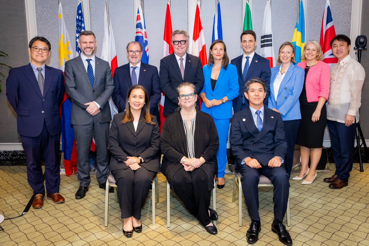 Canada in the Philippines tweet media