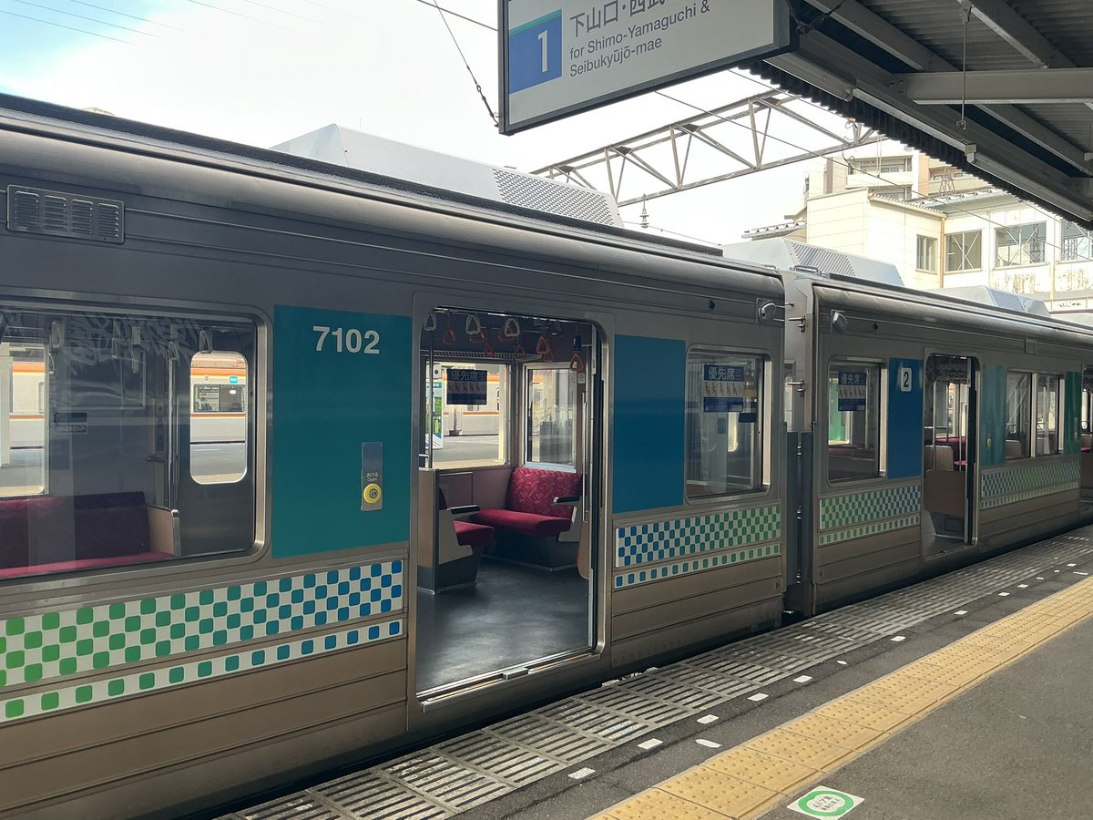 ジュエイ tweet media