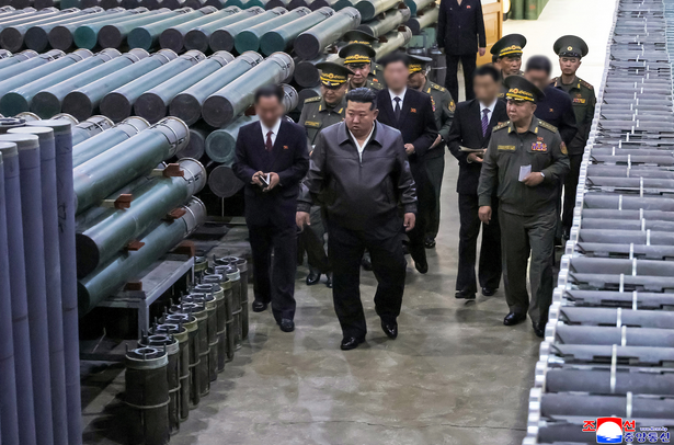 DonaldCourter's tweet photo. Locked n' Loaded For Freedom

Kim Jong Un recently inspected a number of munitions factories across the DPRK, along with top Central Committee members. https://t.co/qCF2IZ5Yta