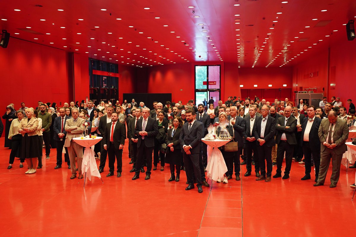 kemalerguen's tweet photo. Dornbirn'de kapılarını açan 19. #Avusturya Kültür Fuarı'nın açılış heyecanına ortak olduk. Avusturya İslam Federasyonu’nun (AİF) öncülüğünde gerçekleşen bu değerli organizasyonda emeği geçenlere şükranlarımı sunuyorum. https://t.co/6lwwyDmvUD