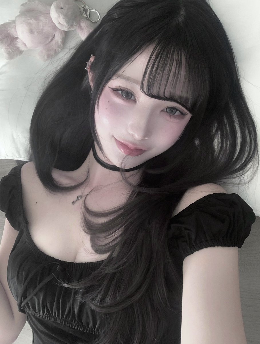 愛 tweet media