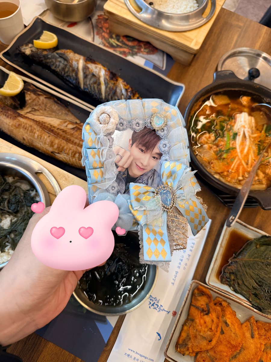 카페모카 tweet media