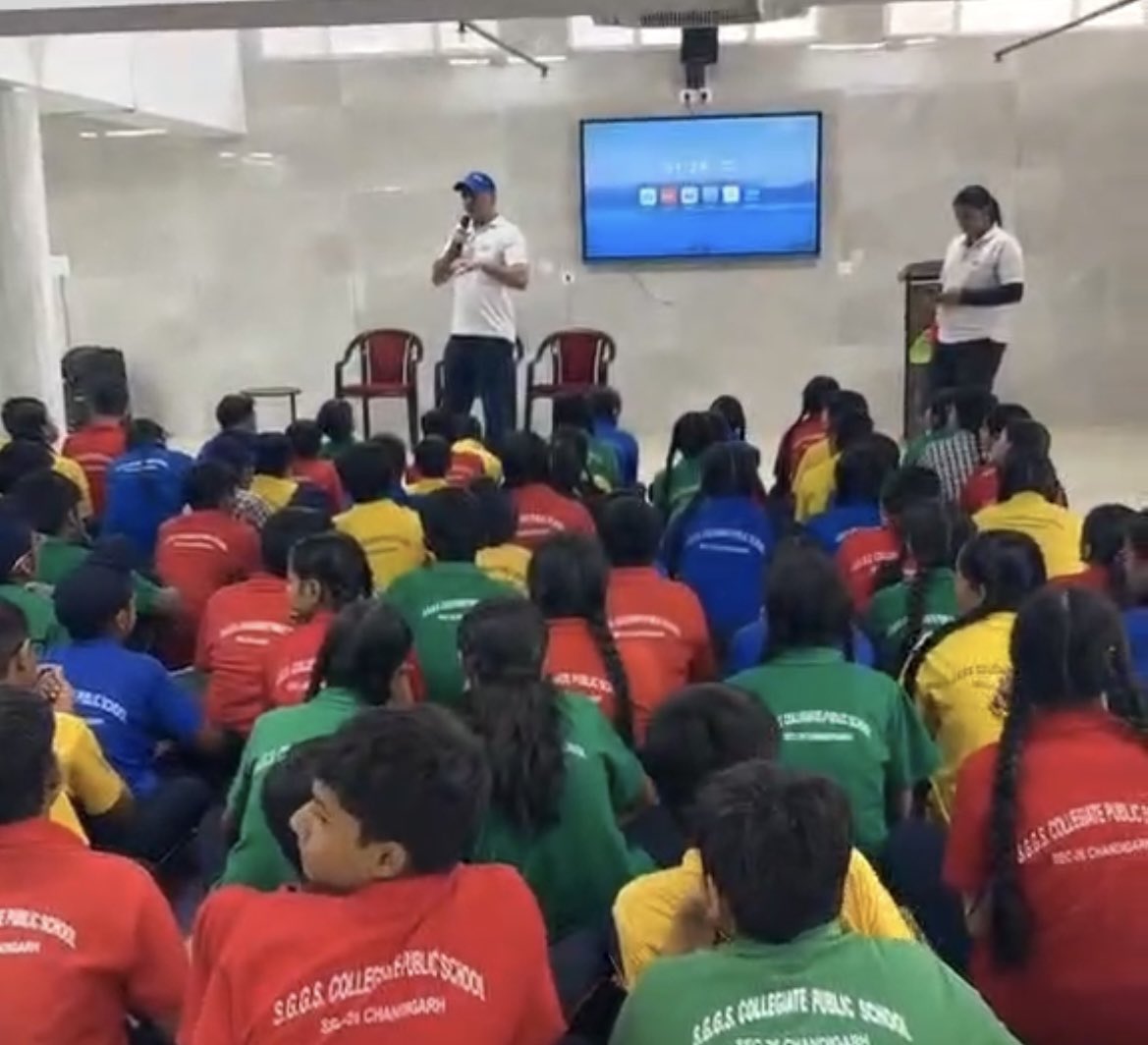 SGGSNSS1CHD's tweet photo. @sggscps @SGGSNSS2Chd @NssChandigarh @StateNSScellCHD @ChandigarhNss @_NSSIndia 

14 May, 2026
Self Defence Awareness Camp organised in SGGS Collegiate Public School. https://t.co/9Uja5RRoxF